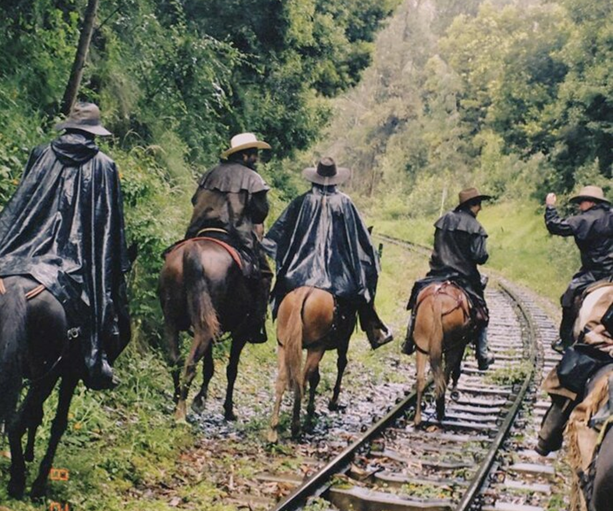 Cabalgata a caballo y mula Rocas de Suesca - Suesca, Colombia